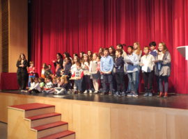 Entrega de premios a los ganadores de los diferentes certámenes del Día del Libro en el Teatro Mira de Amescua